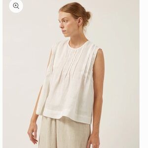 Naïf Luna 100% Linen Sleeveless Top